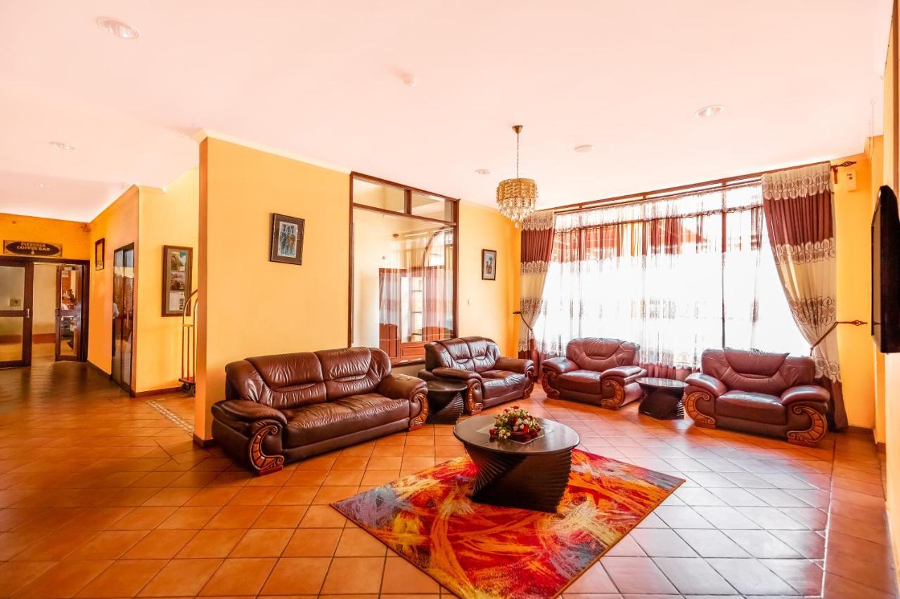 New Safari Hotel Arusha Eksteriør billede
